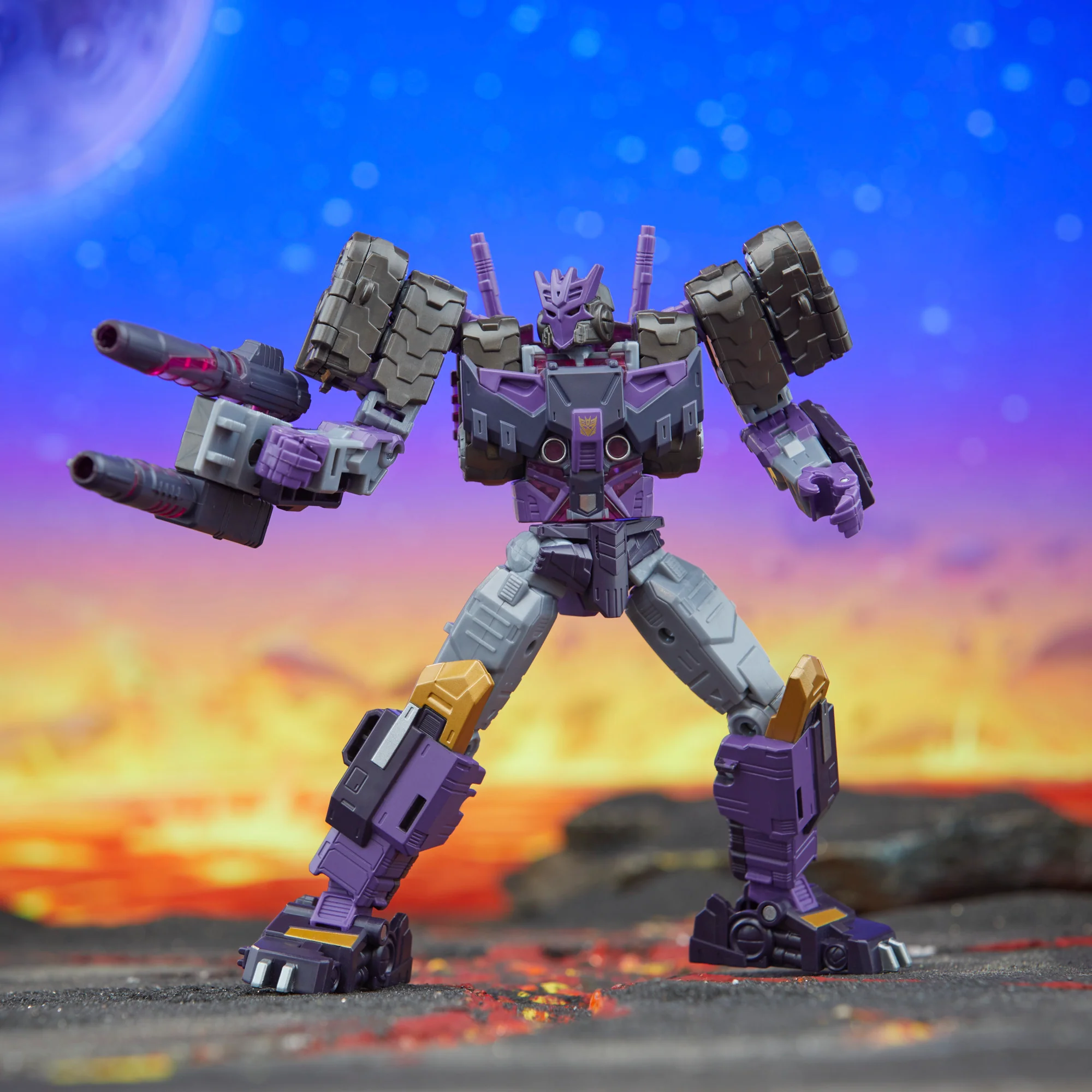Transformers Legacy United (Comic Universe) Voyager Tarn - Image 6