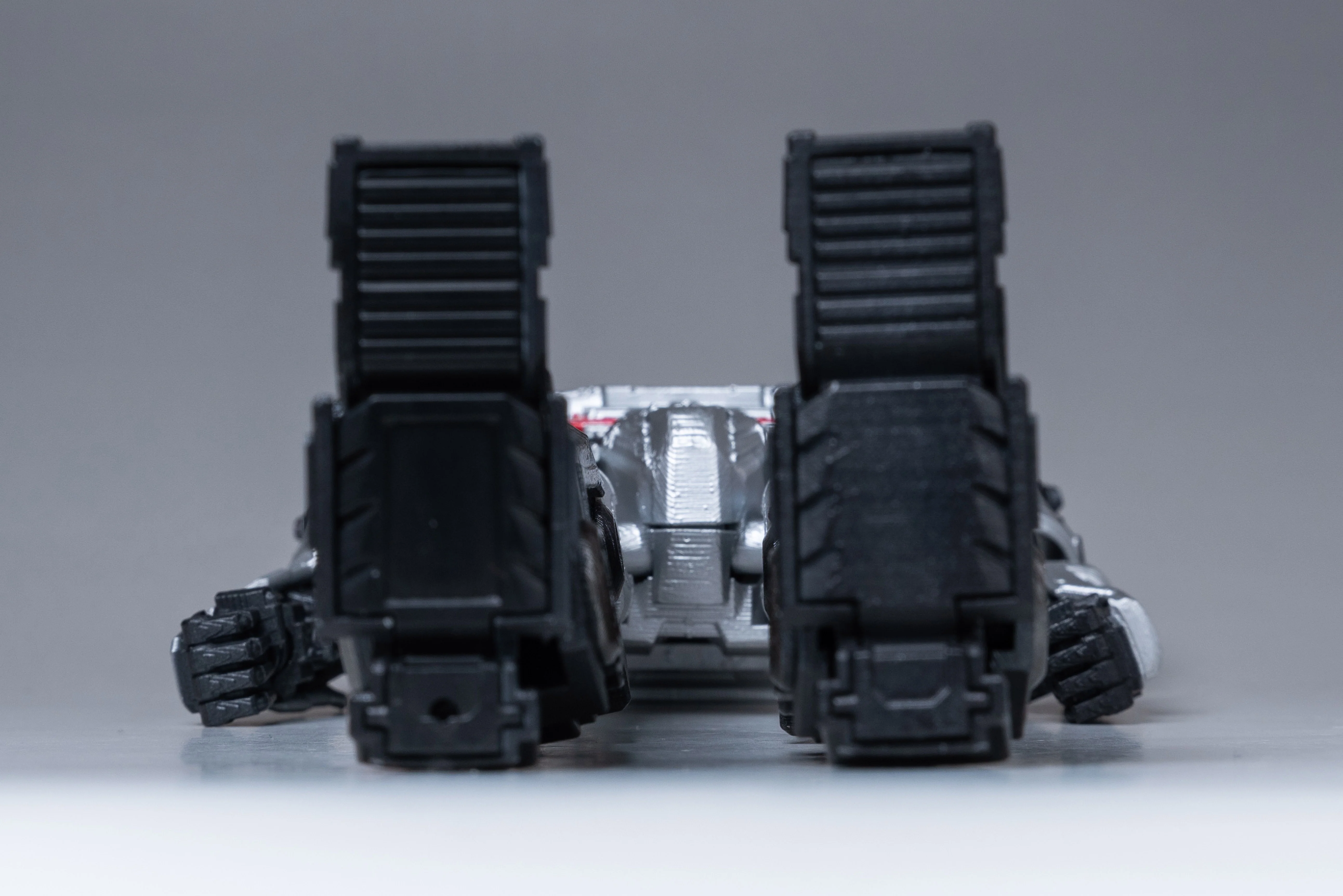 Transformers Yolopark TFOne 15cm Megatron Cogless Mode MODEL KIT - Image 8