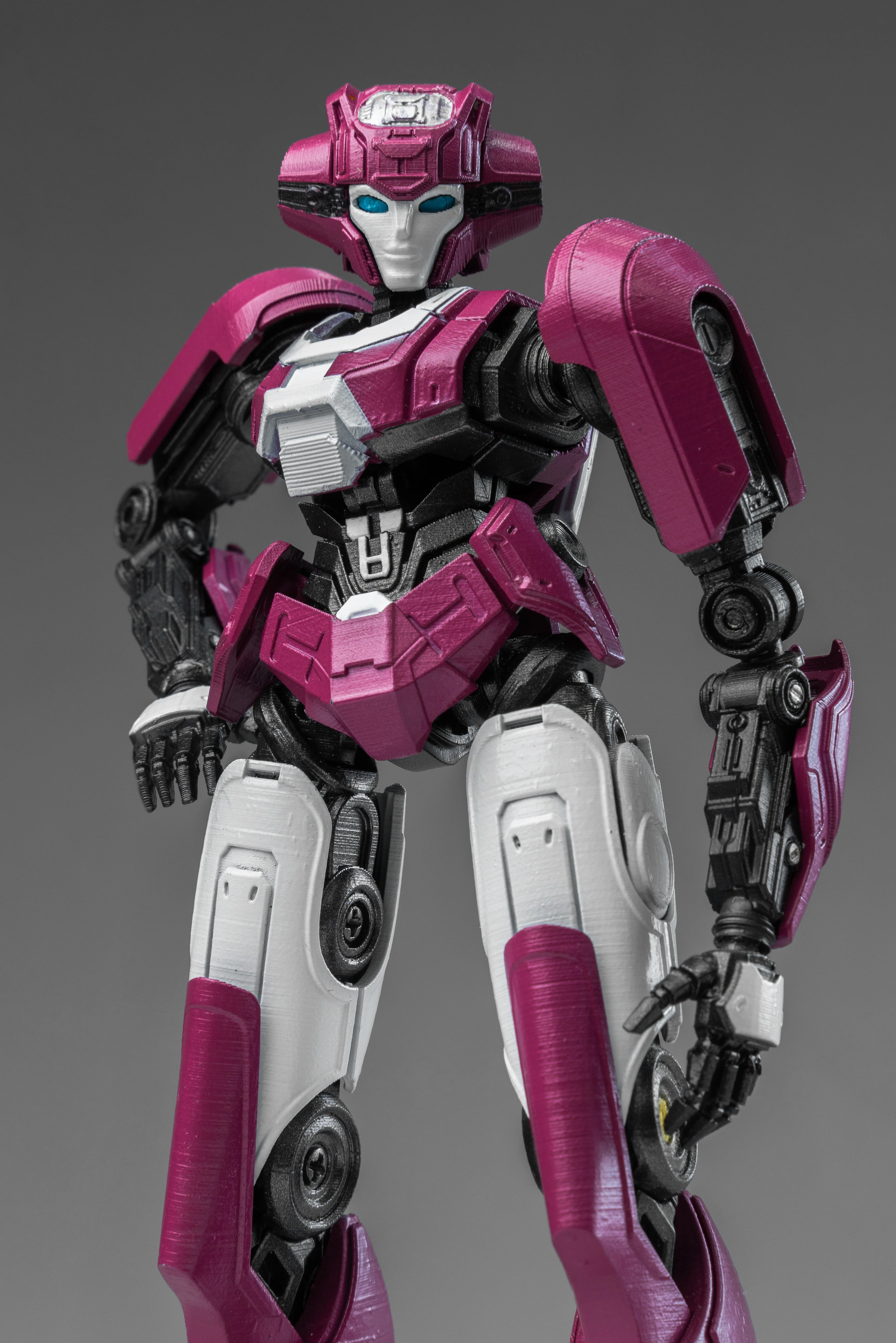 Transformers Yolopark TFOne 17.5cm Elita Cogged Mode MODEL KIT - Image 9