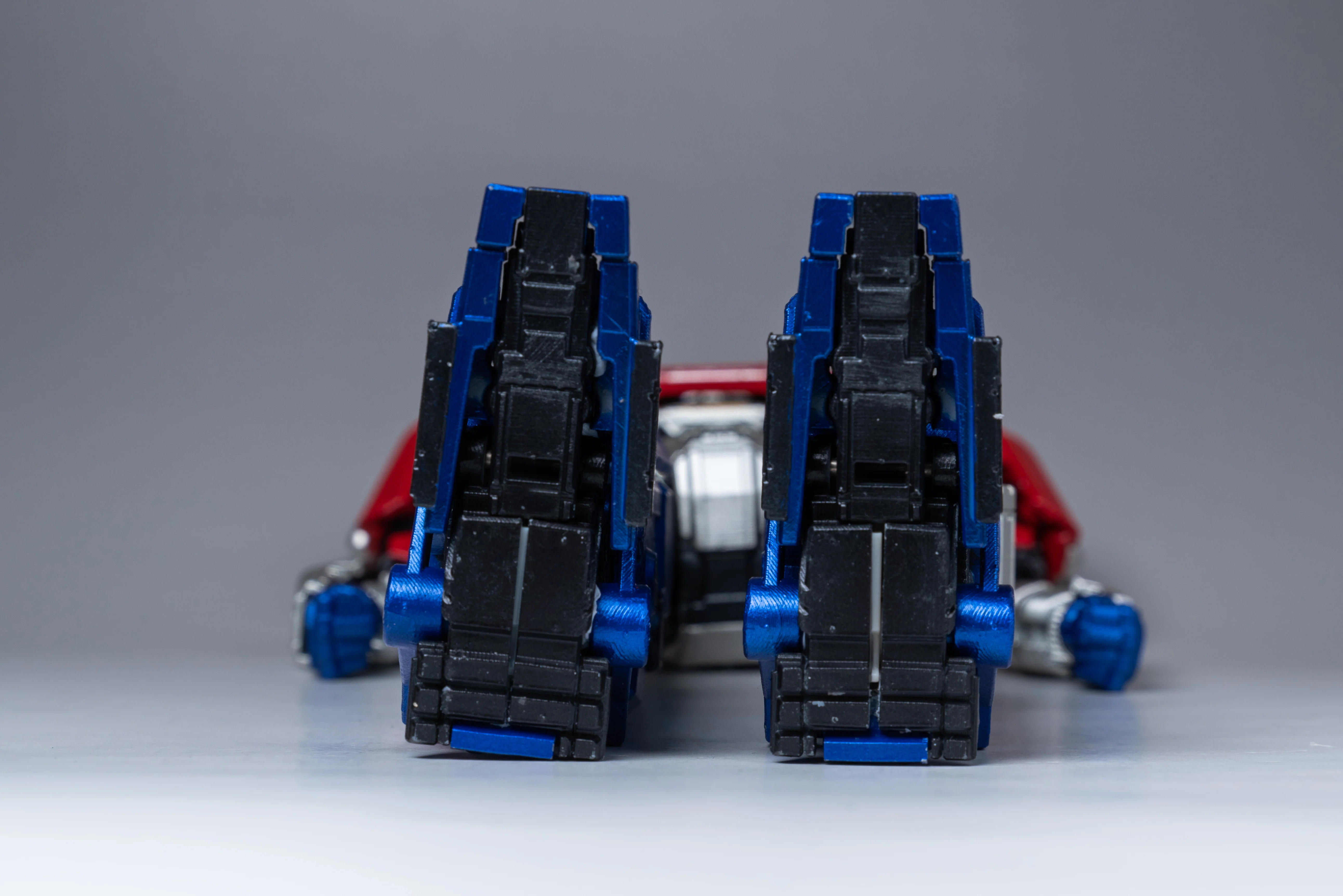 Transformers Yolopark TFOne 20cm Orion Pax Cogged Mode MODEL KIT - Image 8